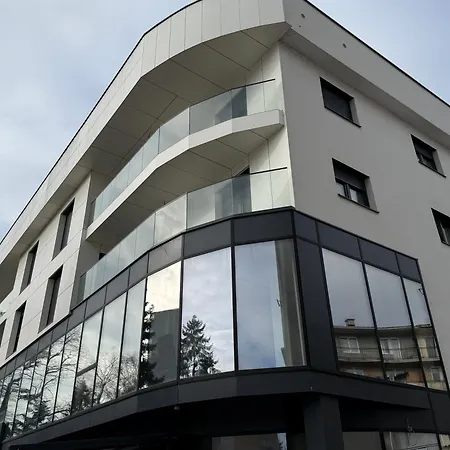 Apartment Real